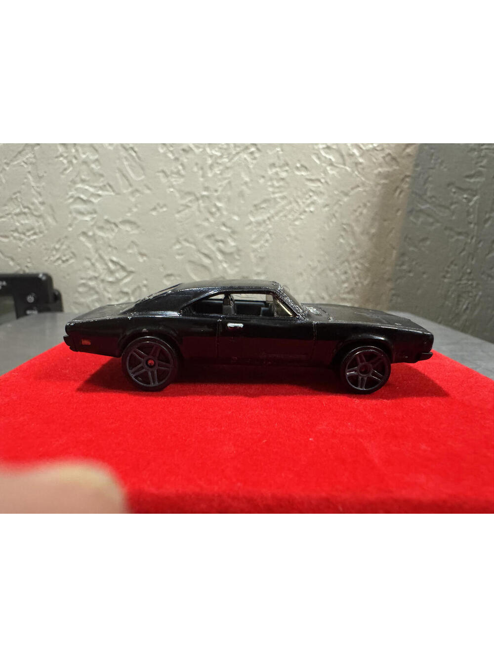 Hot Wheels 2014 '69 Dodge Charger 500 Diecast Car